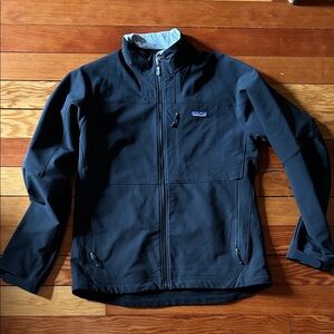 Patagonia Men's Black Guide Jacket